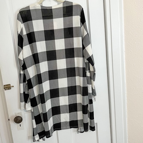 Check Pattern Cardigan - Picture 4 of 6